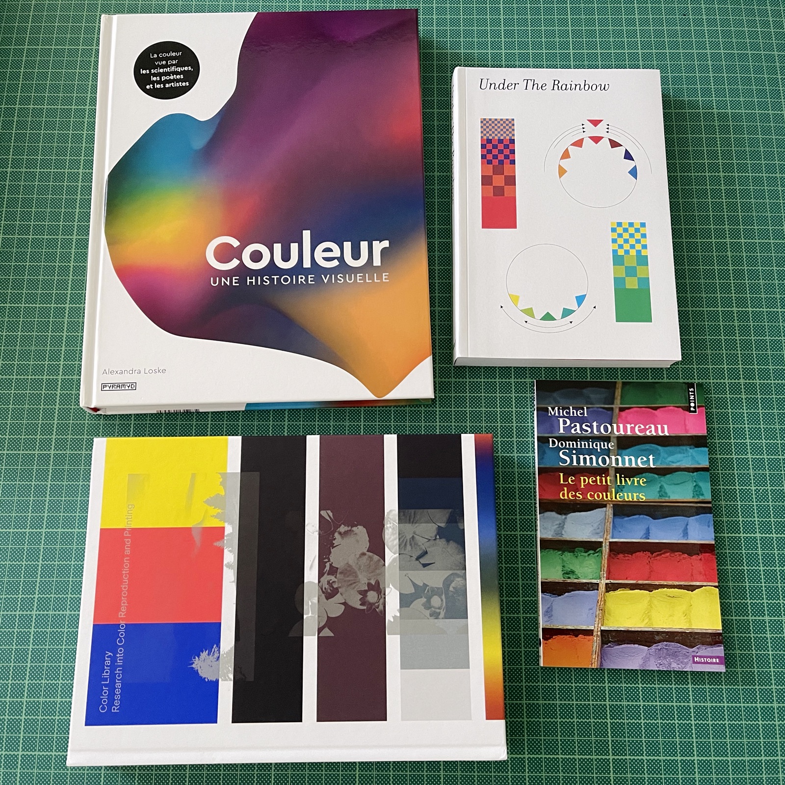 Quatre livres sur la couleur